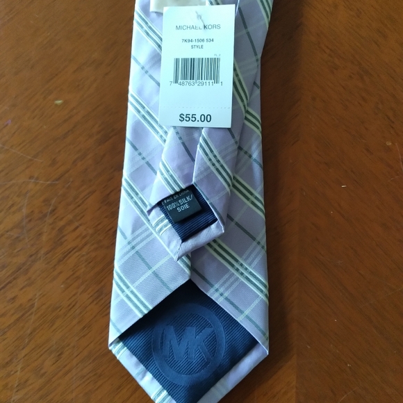 Micheal kors tie - Picture 1 of 4
